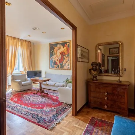 Iflat Delightful View Colosseum Apartment *